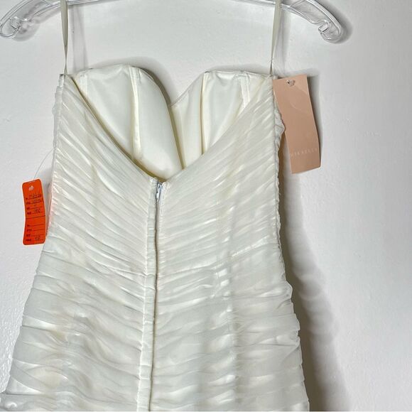 Mikaella Bridal Strapless Mermaid Ivory Wedding Dress Size 4 - Picture 7 of 12